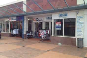Shop or Office or 'Deep Cafe'