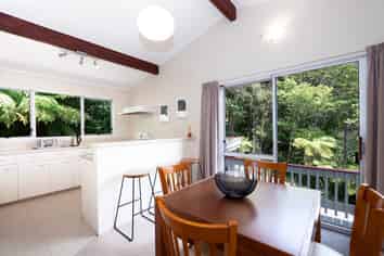 52 School Road, Paihia