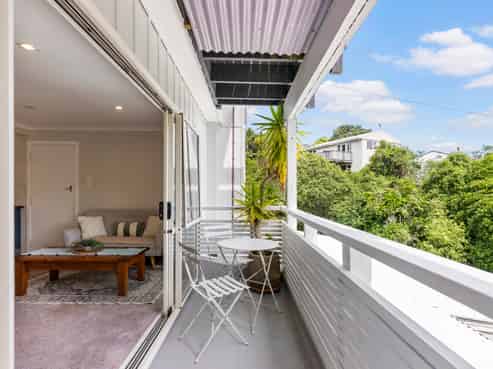 16B Worcester Street, Wilton