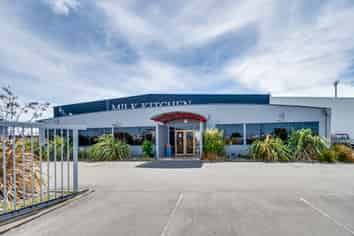 Modern Whakatu Warehouse For Lease 