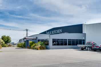 Modern Whakatu Warehouse For Lease 