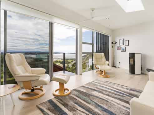 11 St Remy Lane, Redcliffs