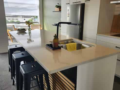 203/4 Reads Quay, Marinaview, Gisborne