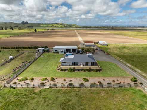 74 Awakino Point East  Road, Dargaville