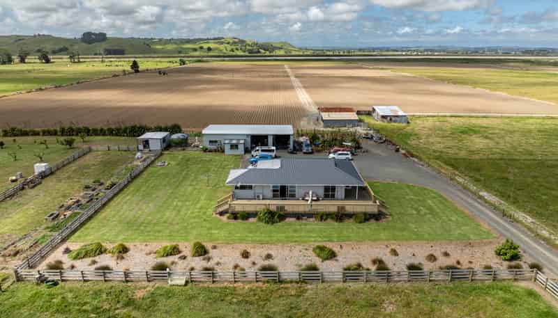 74 Awakino Point East  Road, Dargaville