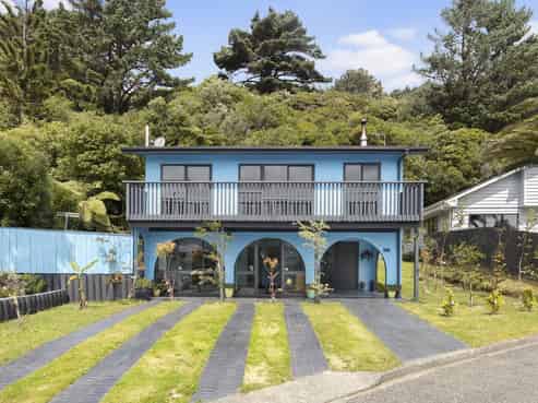 208 Pembroke Road, Wilton
