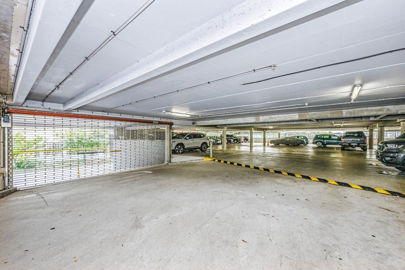Superior Office Space in Greenlane - Vista 4