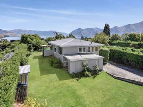 48 Capell Avenue, Lake Hawea