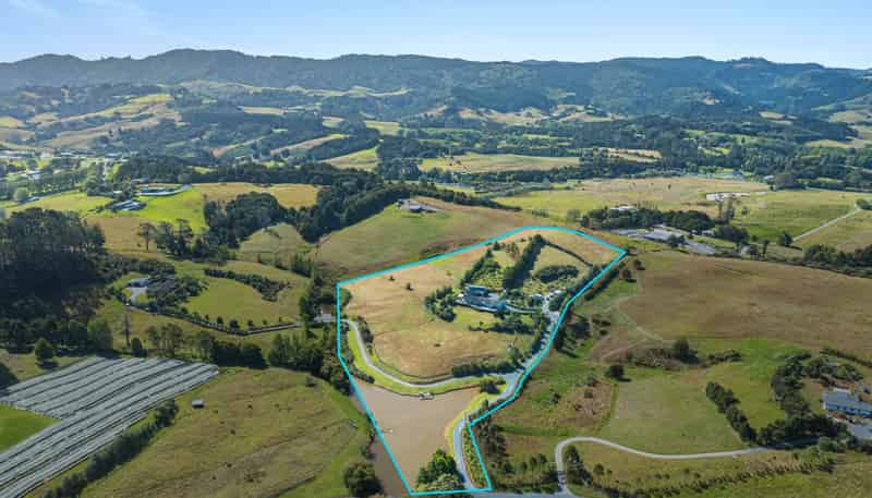 136a Monarch-Downs Way, Matakana