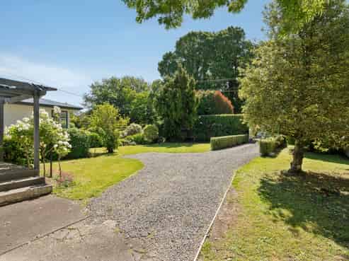 11 Main Street, Greytown