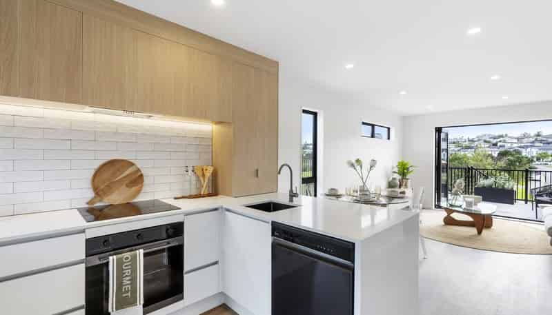 5/10 Ngaroma House Drive, Hobsonville