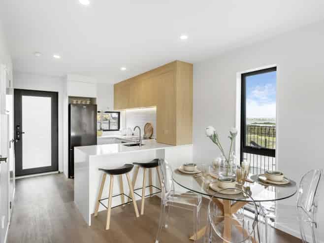5/10 Ngaroma House Drive, Hobsonville