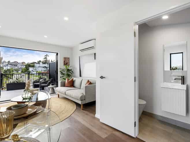5/10 Ngaroma House Drive, Hobsonville