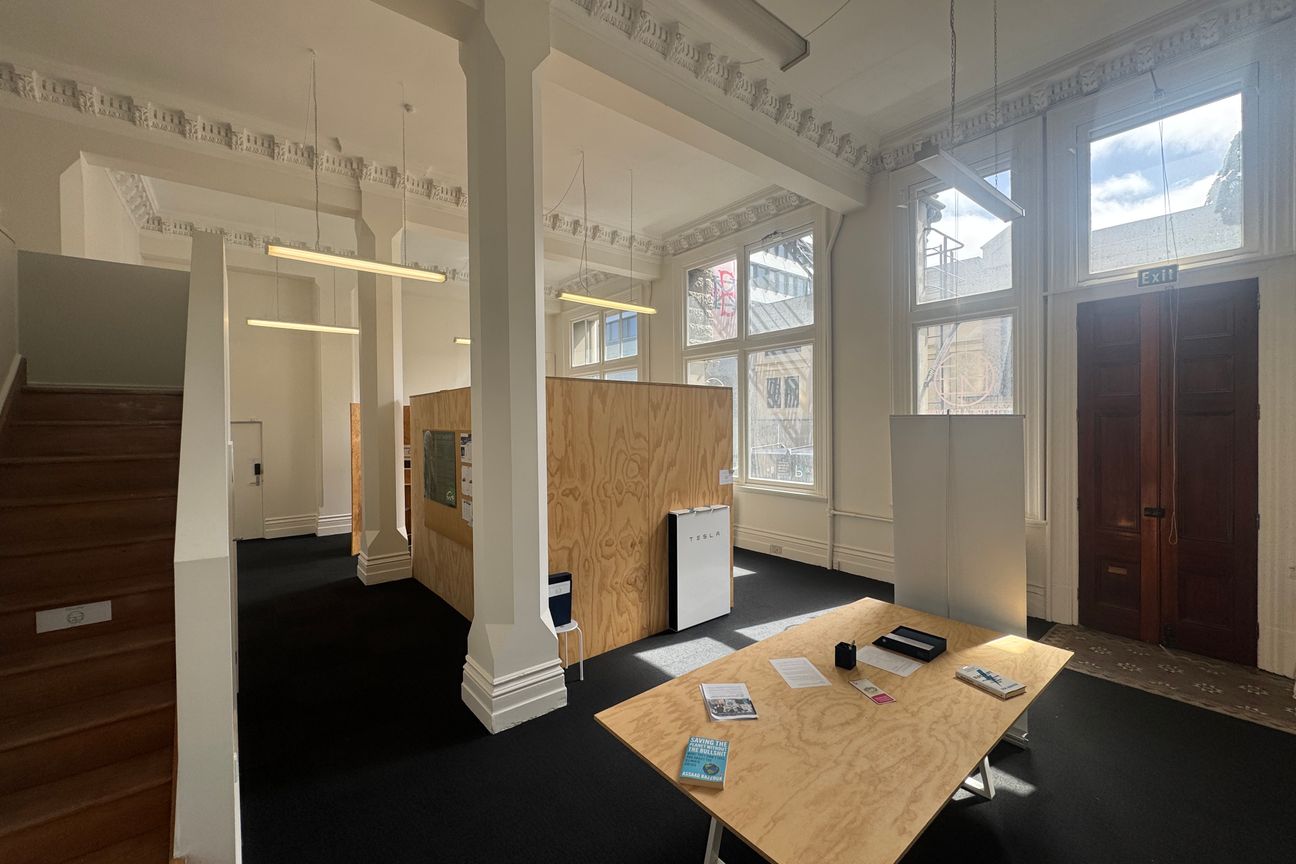 Well Priced Office For Lease – pohled 4