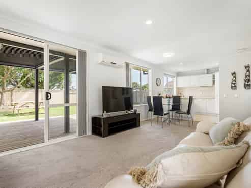 59 Fernbrook Close, Burswood