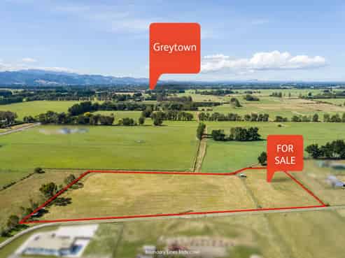25 Britton Avenue, Greytown