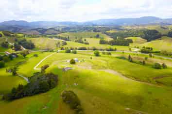 561 Fairburn Road, Kaitaia