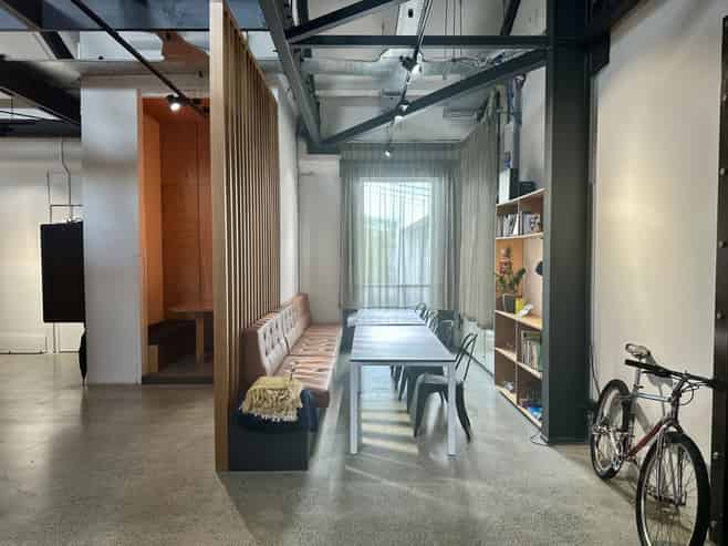 Character Kiwi Bacon Building Office