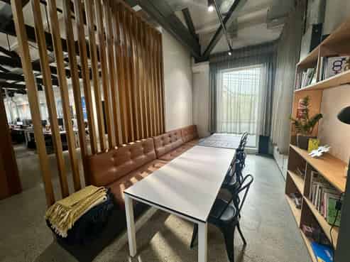 Character Kiwi Bacon Building Office