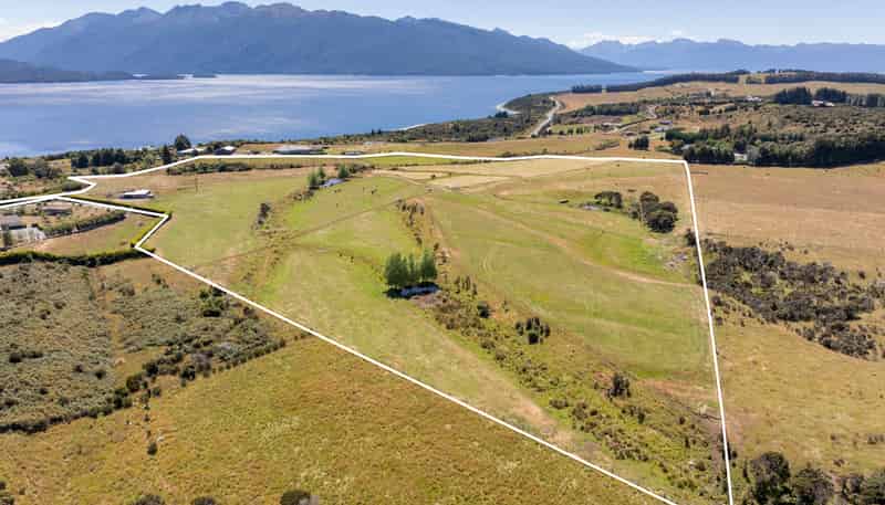 15B Sinclair Road, Te Anau