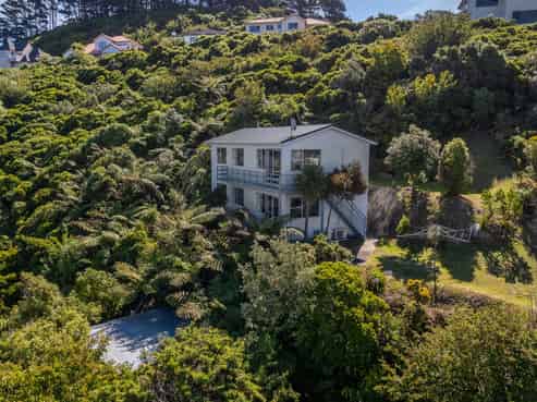 5B Jerome Way, Crofton Downs