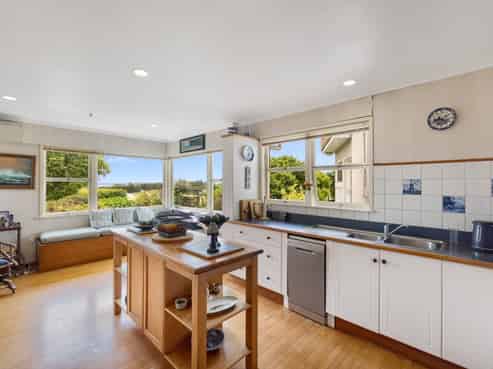 2102C State Highway 2, Aongatete