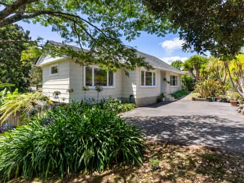 92 Candia Road, Henderson Valley