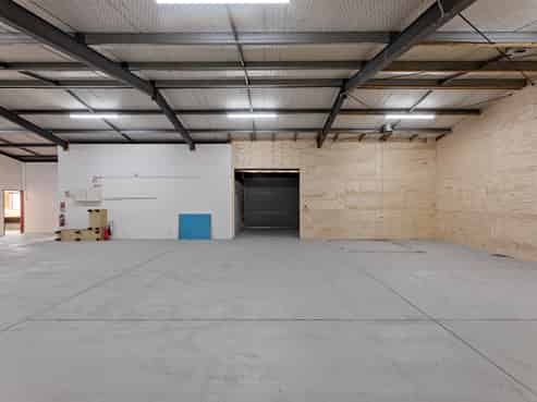 Modern Industrial Facility for Lease 