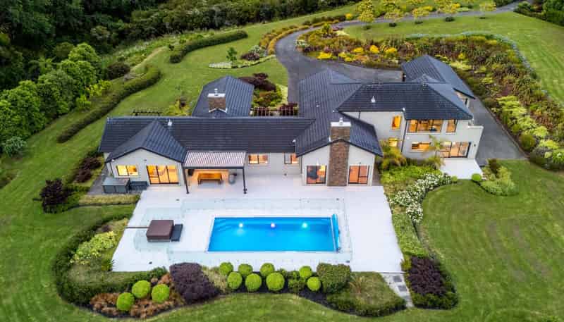 527D Coatesville-Riverhead Highway, Coatesville