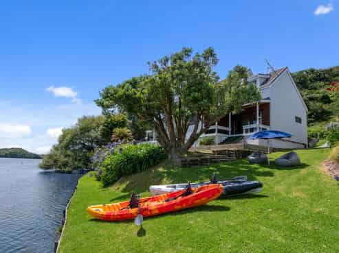 14 Okawa Bay Road, Okere Falls