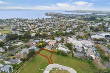  17 Whenuateitei Crescent, Stanmore Bay