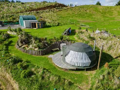 456 Barrett Road, Omata