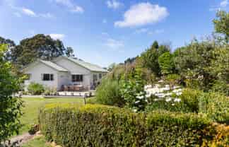 234 Whiterocks Road, Weston