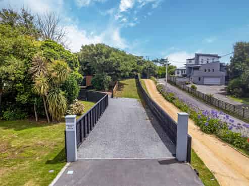 91D Muri Road, Pukerua Bay