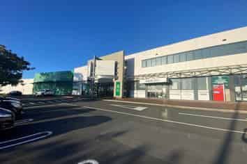 READY TO GO WITH LOW RENT
