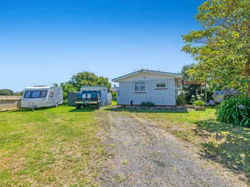 4 James Mcleod Road, Shelly Beach