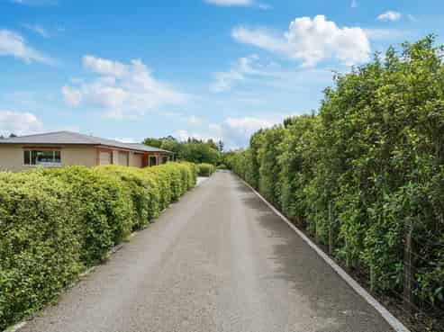 308 Fabians Road, Morrisons Bush