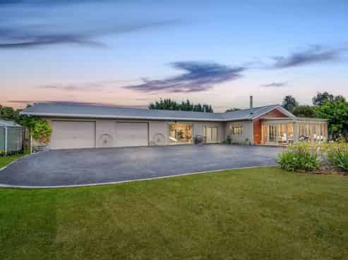 308 Fabians Road, Morrisons Bush