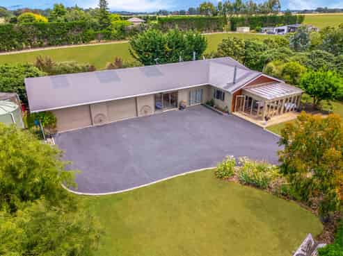 308 Fabians Road, Morrisons Bush