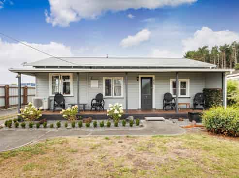 27 Punga Street, Tangimoana