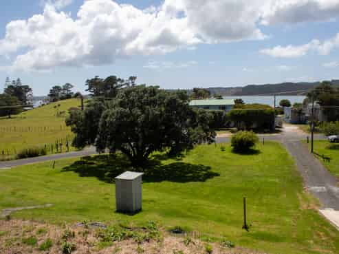 33 Harbour View Road, Pukenui