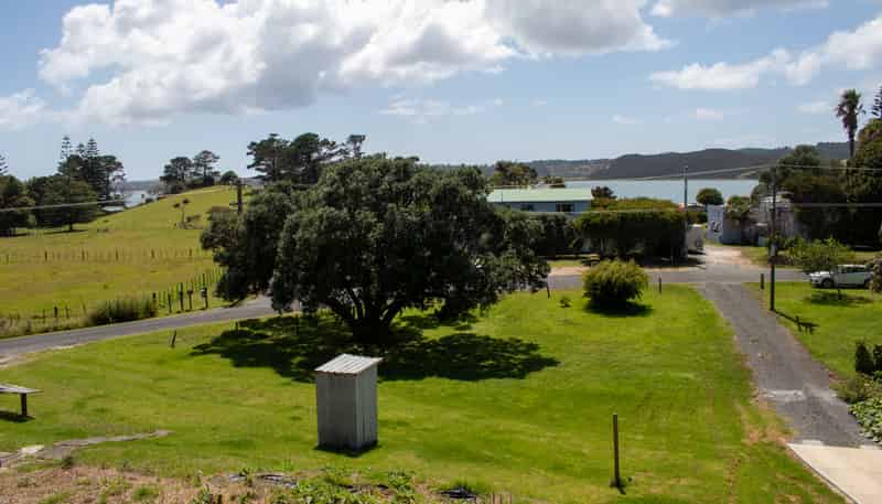 33 Harbour View Road, Pukenui