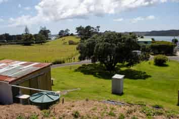 33 Harbour View Road, Pukenui
