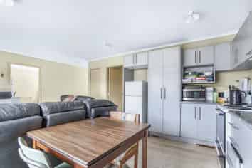 41B Enderley Avenue, Enderley