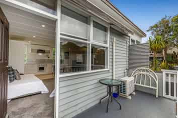 3/2 Waitati Place, New Windsor