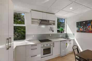 3/2 Waitati Place, New Windsor