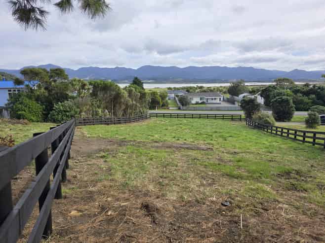 88 Lake Ferry Road, Lake Ferry