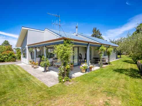 6 Albert Street, Waipukurau and Surrounds