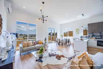 14 Kowaitau Avenue, Beachlands