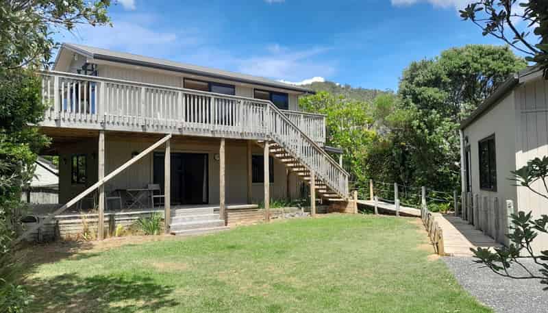 112 Winslow Place, Matarangi
